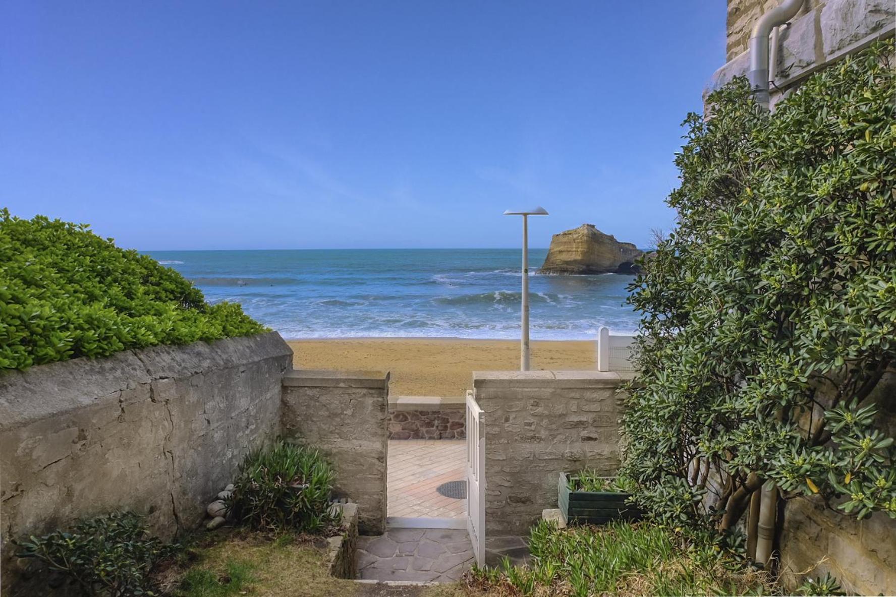 Magnifique Appartement Avec Terrasse, Parking Et Vue Sur L'Ocean Pour 5 Biarritz Exterior photo